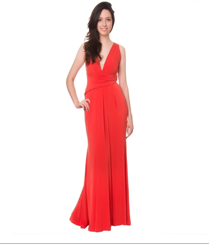vestido longo drapeado na cintura