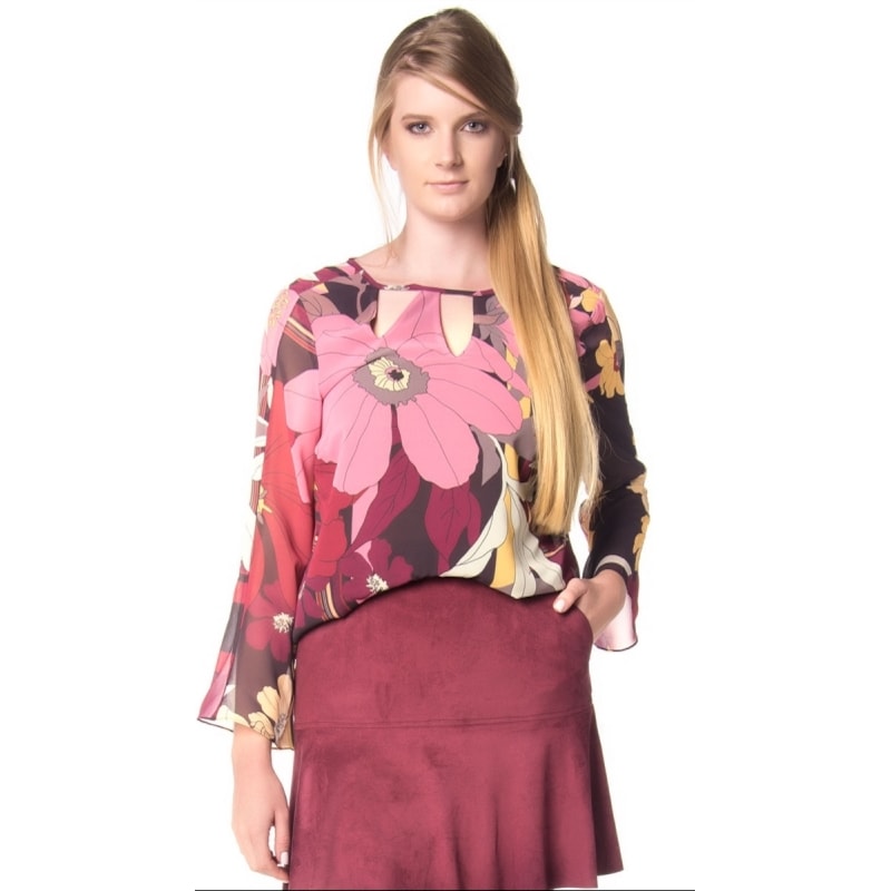 AMÍSSIMA - BLUSA DECOTE VAZADO FLORAL GEOMÉTRICO - BERINJELA