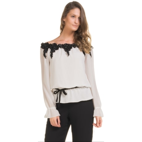 ANTHOLOGIA - BLUSA DECOTE OMBRO A OMBRO COM GUIPIR FAIXA CINTURA - BRANCO ANTHOLOGIA - BLUSA DECOTE OMBRO A OMBRO COM GUIPIR FAIXA CINTURA - BRANCO