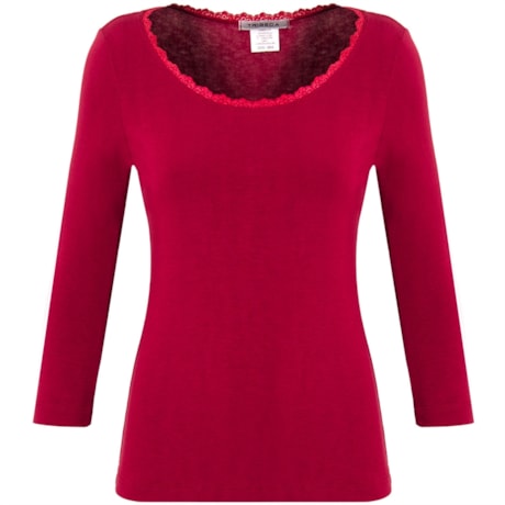 BLUSA DECOTE EM RENDA - CEREJA BLUSA DECOTE EM RENDA - CEREJA