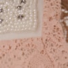 BLUSA EM RENDA M/C DETALHE BORDADO PÉROLA/ CRISTAIS - ROSÊ