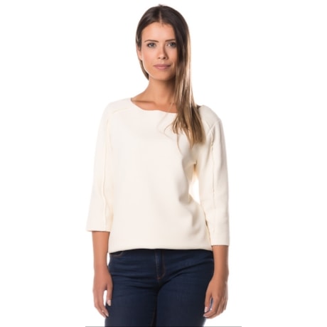 BLUSA LILLA KA BÁSICA GOLA CANOA DETALHE RECORTES - OFF WHITE BLUSA LILLA KA BÁSICA GOLA CANOA DETALHE RECORTES - OFF WHITE