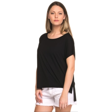 BLUSA NICE CLUB BÁSICA QUADRADA COM ABERTURA LATERAL - PRETO