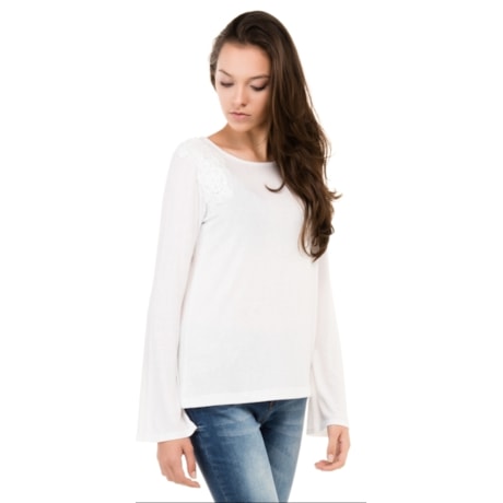 BLUSA NICE CLUB MALHA DETALHE GUIPERE NOS OMBROS - OFF WHITE