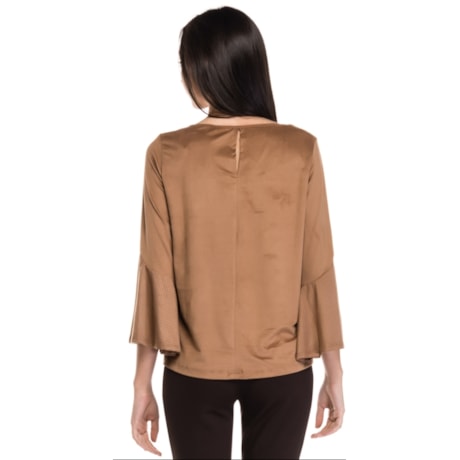 BLUSA NICE CLUB SUEDE MANGA FLARE 7/8 DECOTE CANOA - CAMELO BLUSA NICE CLUB SUEDE MANGA FLARE 7/8 DECOTE CANOA - CAMELO