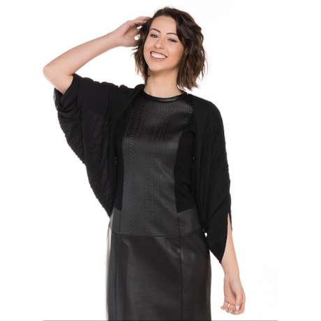 BOLERO FESTA LUCIDEZ PLISSADO MANGA MORCEGO - PRETO BOLERO FESTA LUCIDEZ PLISSADO MANGA MORCEGO - PRETO