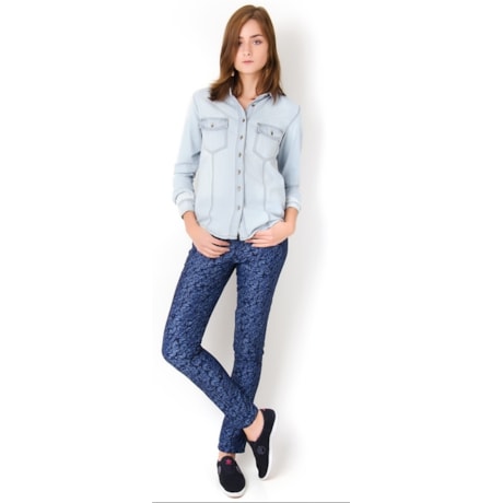 CALÇA JEANS SKINNY ESTAMPA FOLHAGEM - MARINHO