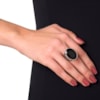CAPITOLLIUM - ANEL PEDRA OVAL GRANDE BORDA STRASS - PRETO