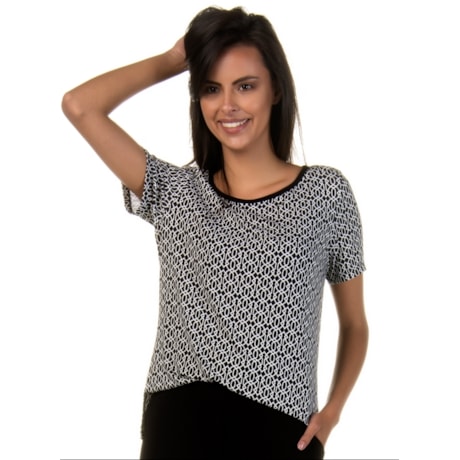 CAPITOLLIUM - BLUSA ESTAMPA ARABESCO DECOTE GOTA COSTAS - P&B
