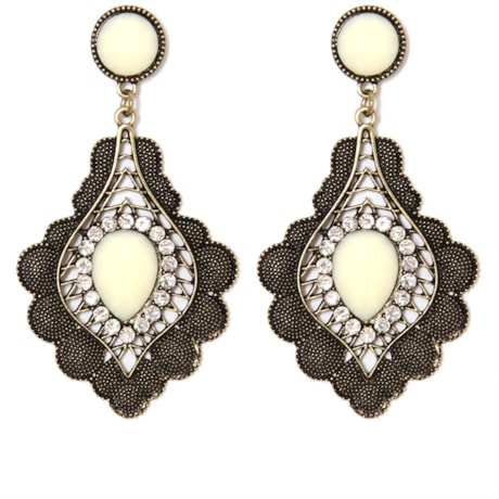 CAPITOLLIUM - BRINCO FOLHA METAL C/RESINA E STRASS - OURO VELHO
