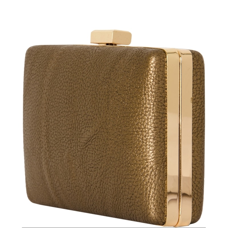 CAPITOLLIUM - CLUTCH BÁSICA MÉDIA FAKE C/FECHO RETANG. - OURO VELHO CAPITOLLIUM - CLUTCH BÁSICA MÉDIA FAKE C/FECHO RETANG. - OURO VELHO