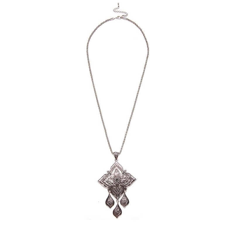 CAPITOLLIUM - COLAR ETNICO PLACA ESTRELA METAL - PRATA