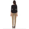 CAPITOLLIUM EXCLUSIVE - BLUSA JAQUARD FLORAL DECOTE CANOA - PRETO