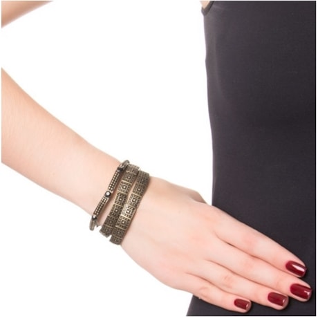 CAPITOLLIUM - KIT 3/PULSEIRAS PLACAS TRABALHADA EM QUADRADOS - OURO VELHO