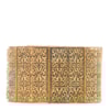 CAPITOLLIUM - PULSEIRA OITO PLACAS METAL TEXTURA GRAVATARIA - DOURADO