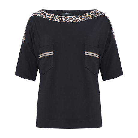 CHOLET - BLUSA AMPLA DE MALHA DETALHE DOBRAO ESTAMPADO PRETO