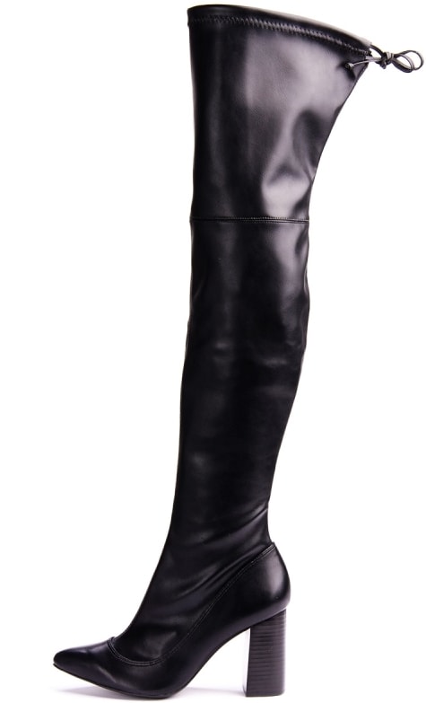 bota lia line preta