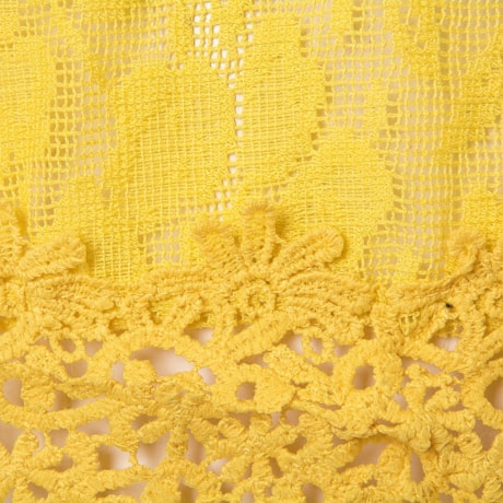 MOÇA BONITA - BLUSA SEM MANGA RENDA COM GUIPURE LATERAL E BARRA - AMARELO