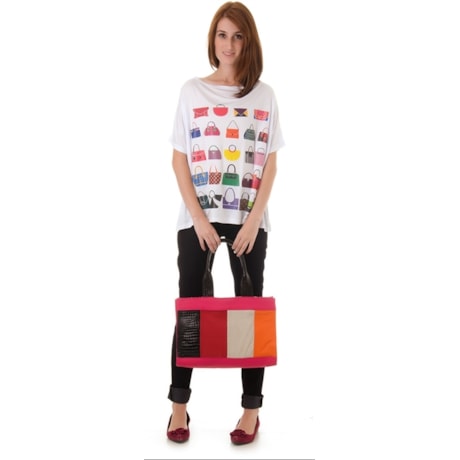SHIRT AMPLA 100% VISCOSE DECOTE CANOA BOLSAS - BRANCO SHIRT AMPLA 100% VISCOSE DECOTE CANOA BOLSAS - BRANCO