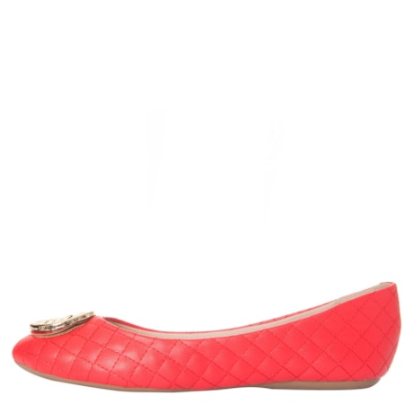 SUA CIA - SAPATILHA MATELASSÊ FIVELA METAL - CORAL SUA CIA - SAPATILHA MATELASSÊ FIVELA METAL - CORAL