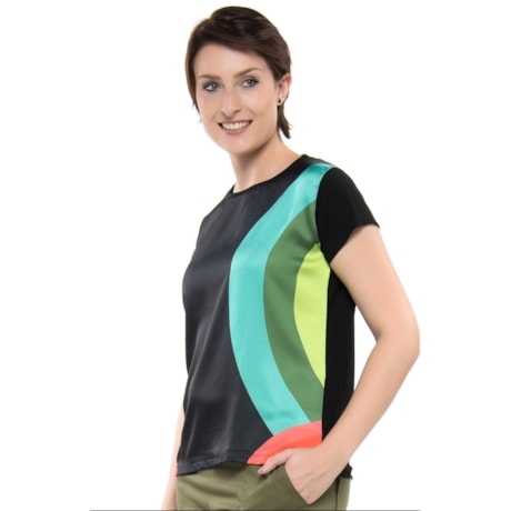 T-SHIRT ESTAMPA  ÉTNICA STATI UNITI - PRETO