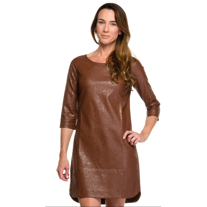 VESTIDO CAPITOLLIUM EXCLUSIVE TUBO COURO FAKE MANGA 3/4 - CAMELO