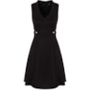 VESTIDO EM NEOPRENE PLUS COM APLICAÇÃO DE GUIPURE NA CINTURA - PRETO