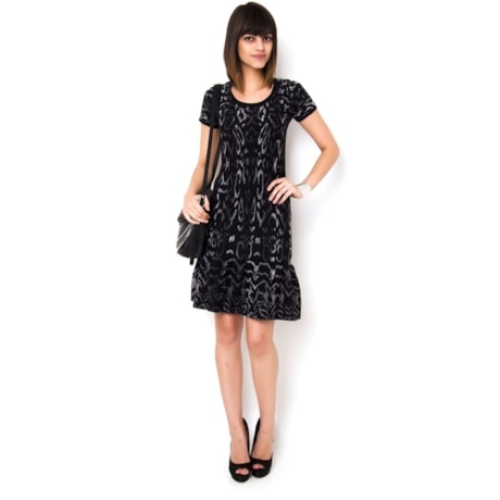 VESTIDO JACQUARD TRICOT BABADOS - PRETO VESTIDO JACQUARD TRICOT BABADOS - PRETO
