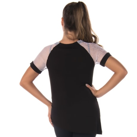WALK TRENDY - T-SHIRT MALHA DETALHE TELA - PRETO