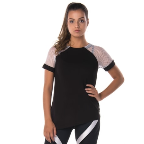 WALK TRENDY - T-SHIRT MALHA DETALHE TELA - PRETO